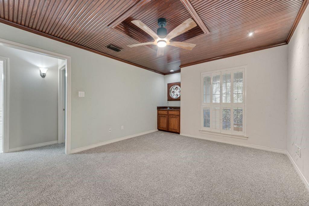 2 Eastshore Road Property Photo 32
