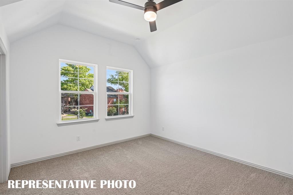 5302 Springlake Parkway Property Photo 9