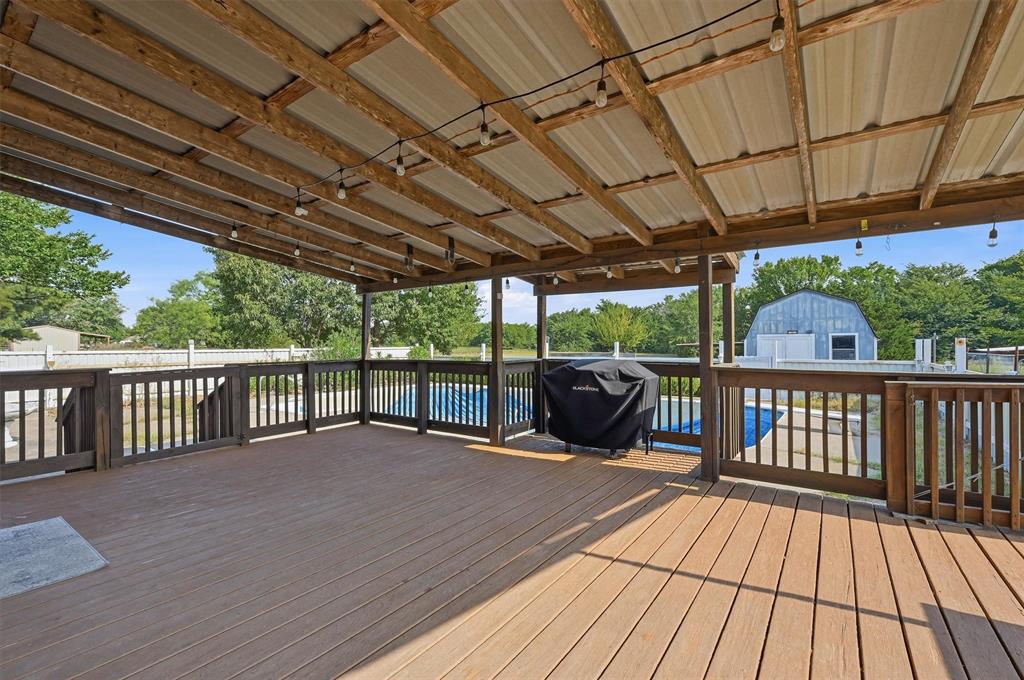 27513 State Highway 56 Property Photo 28