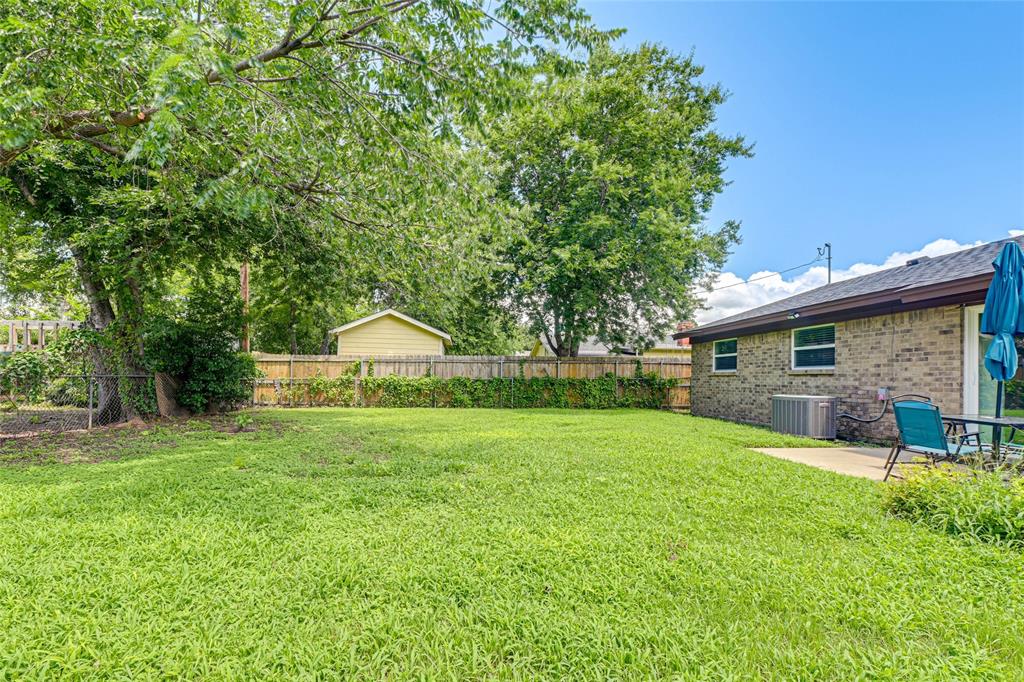 2009 Meadow Glen Property Photo 22