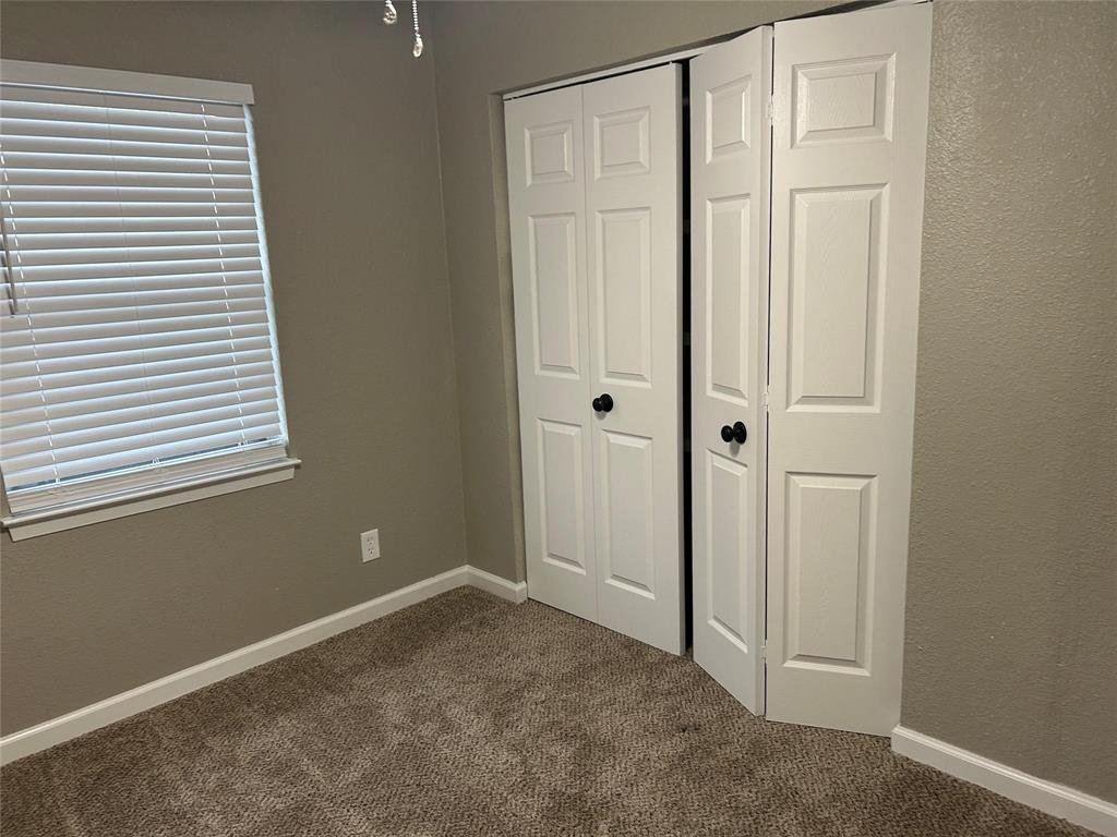 220 N Bernice Drive Property Photo 15