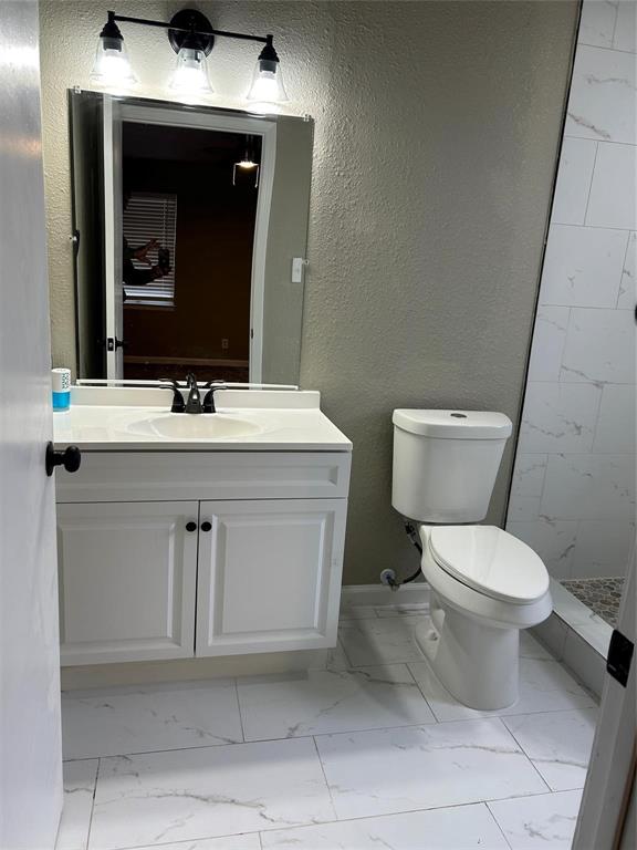 220 N Bernice Drive Property Photo 17