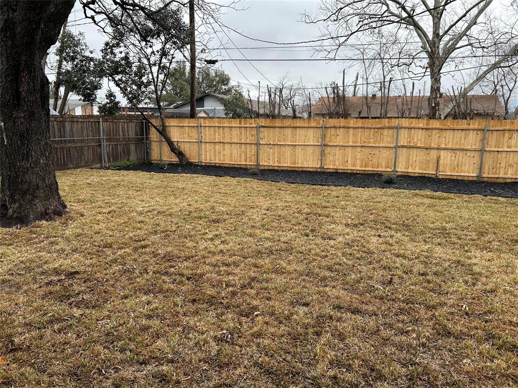 220 N Bernice Drive Property Photo 22