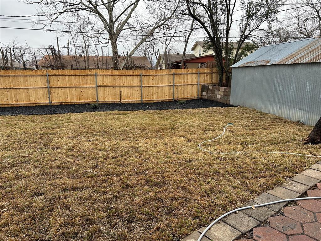 220 N Bernice Drive Property Photo 23