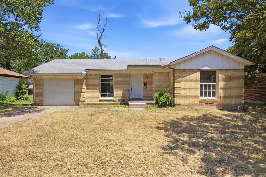 1219 Daisy Lane Property Photo 1