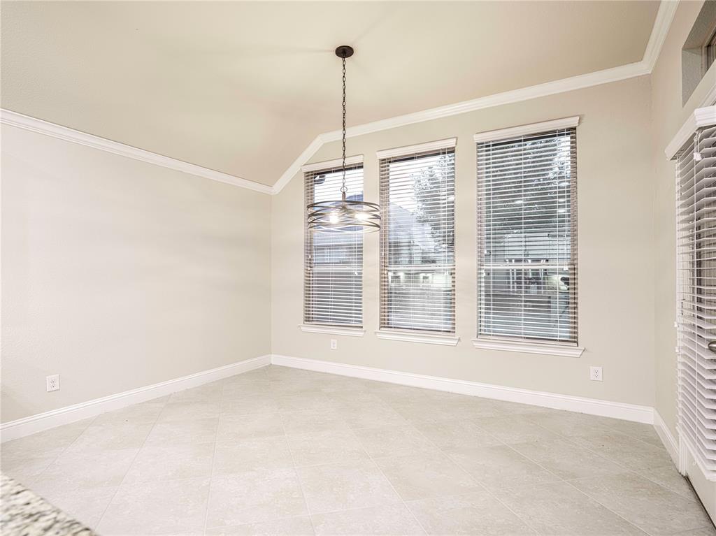 2724 Driftwood Creek Trail Property Photo 9