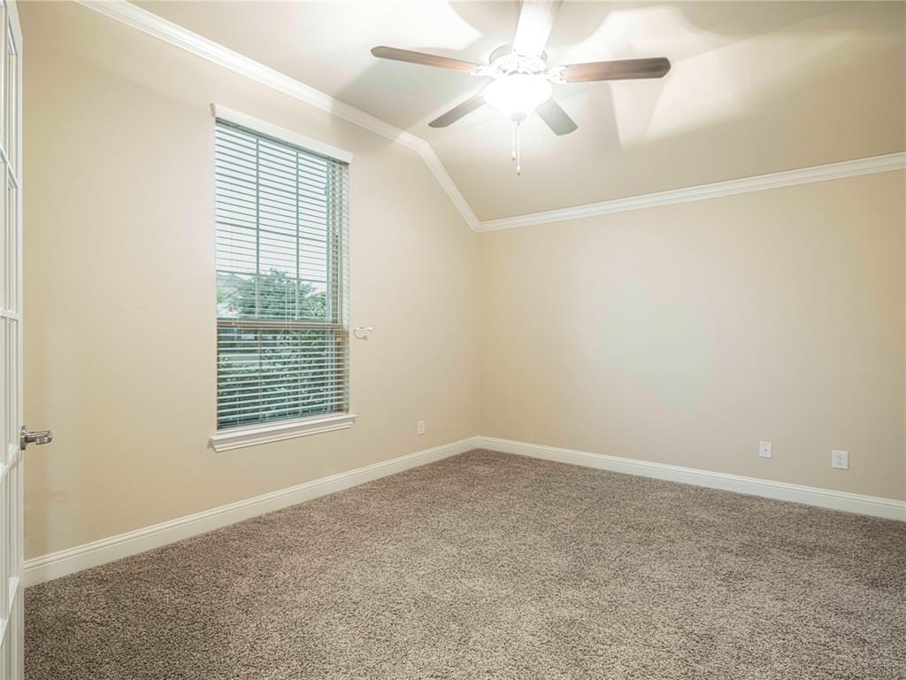 2724 Driftwood Creek Trail Property Photo 18