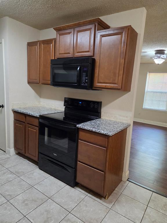 7326 Ne Loop 820 Property Photo 6