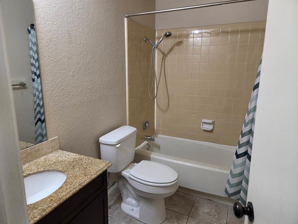 7326 Ne Loop 820 Property Photo 9