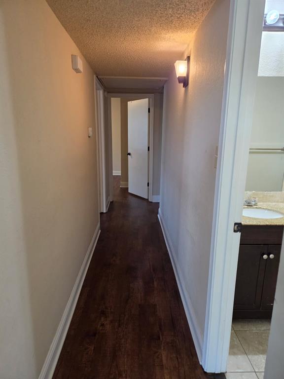 7326 Ne Loop 820 Property Photo 10