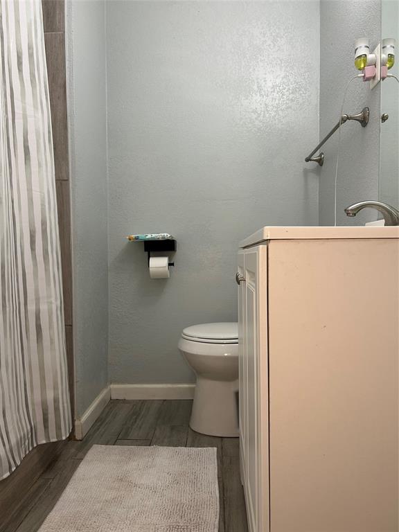 2725 Mark Drive Property Photo 9