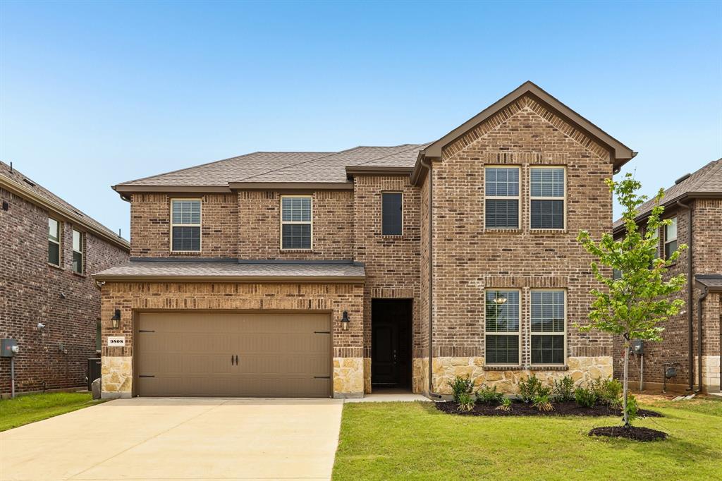 9808 Fall Brook Drive Property Photo 4