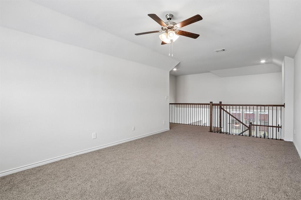9808 Fall Brook Drive Property Photo 17