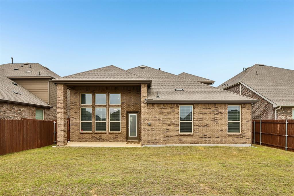 9808 Fall Brook Drive Property Photo 30