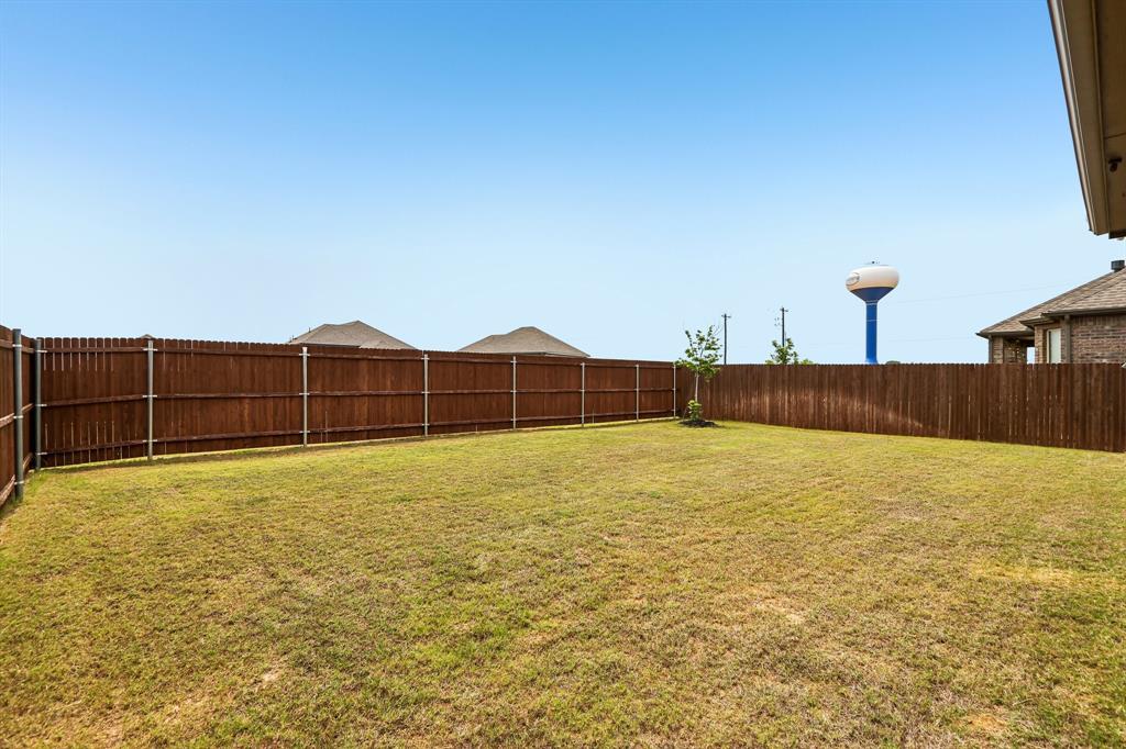 9808 Fall Brook Drive Property Photo 31