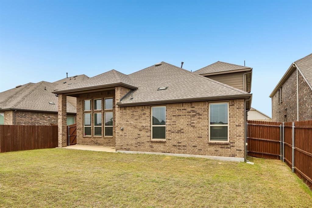 9808 Fall Brook Drive Property Photo 36
