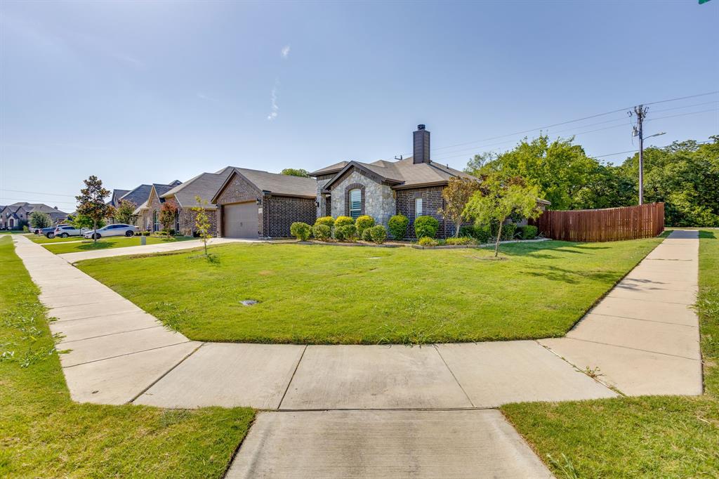 1533 Grassy Meadows Drive Property Photo 1