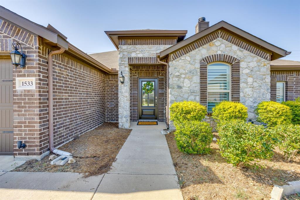 1533 Grassy Meadows Drive Property Photo 1