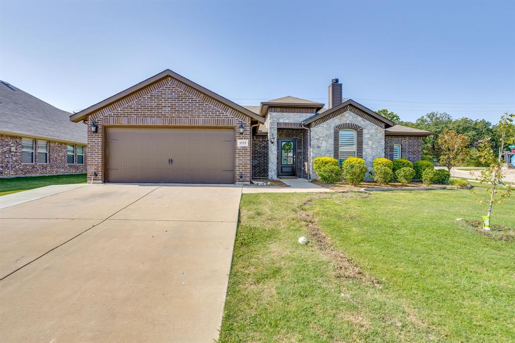 1533 Grassy Meadows Drive Property Photo 4