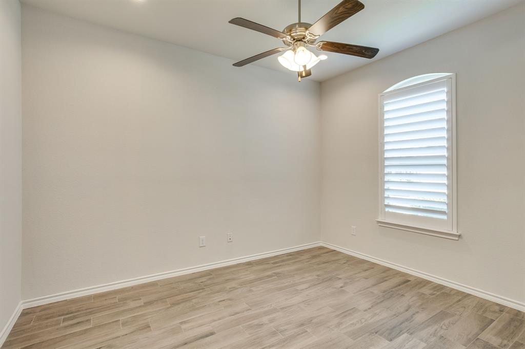 1533 Grassy Meadows Drive Property Photo 6