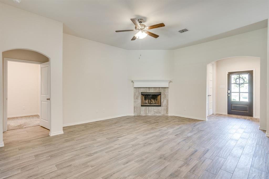 1533 Grassy Meadows Drive Property Photo 9