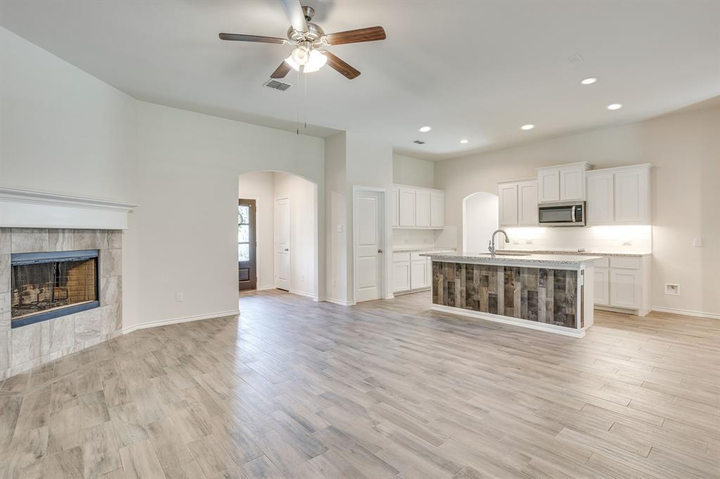 1533 Grassy Meadows Drive Property Photo 10