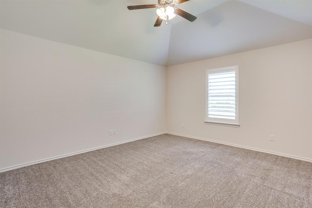 1533 Grassy Meadows Drive Property Photo 17