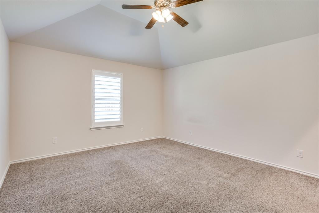 1533 Grassy Meadows Drive Property Photo 21