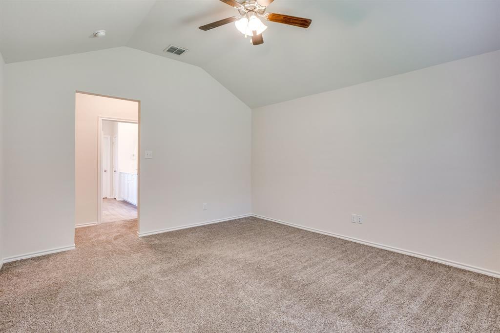 1533 Grassy Meadows Drive Property Photo 23