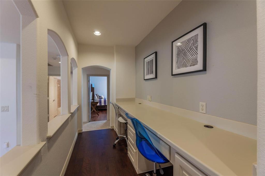 6705 Thorntree Drive Property Photo 11