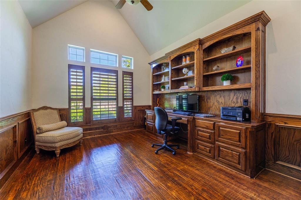 6705 Thorntree Drive Property Photo 17