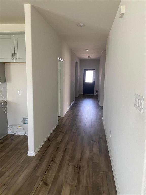 514 Janette Court Property Photo 4