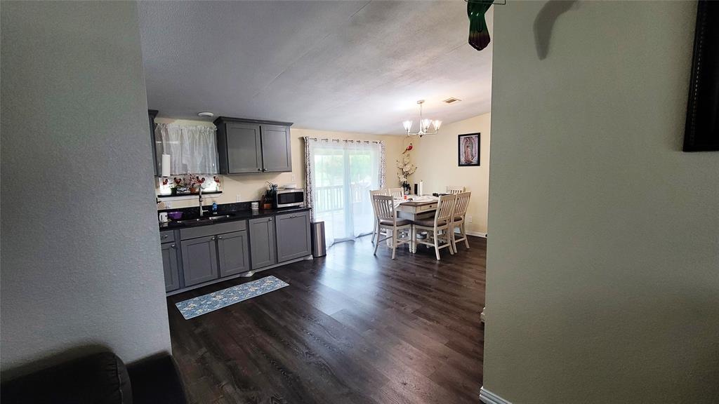 104 Mimosa Way Property Photo 6