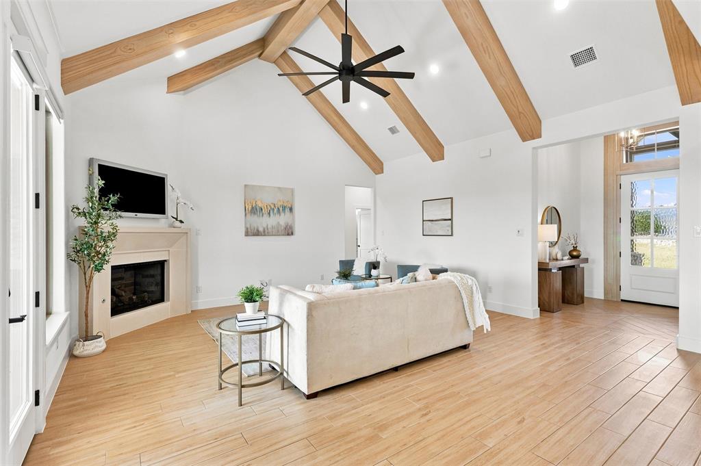 300 Spanish Oak Court Property Photo 10
