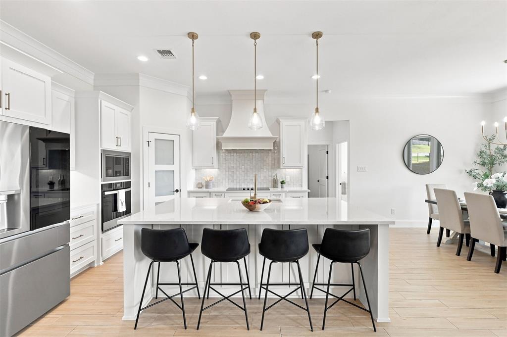 300 Spanish Oak Court Property Photo 12