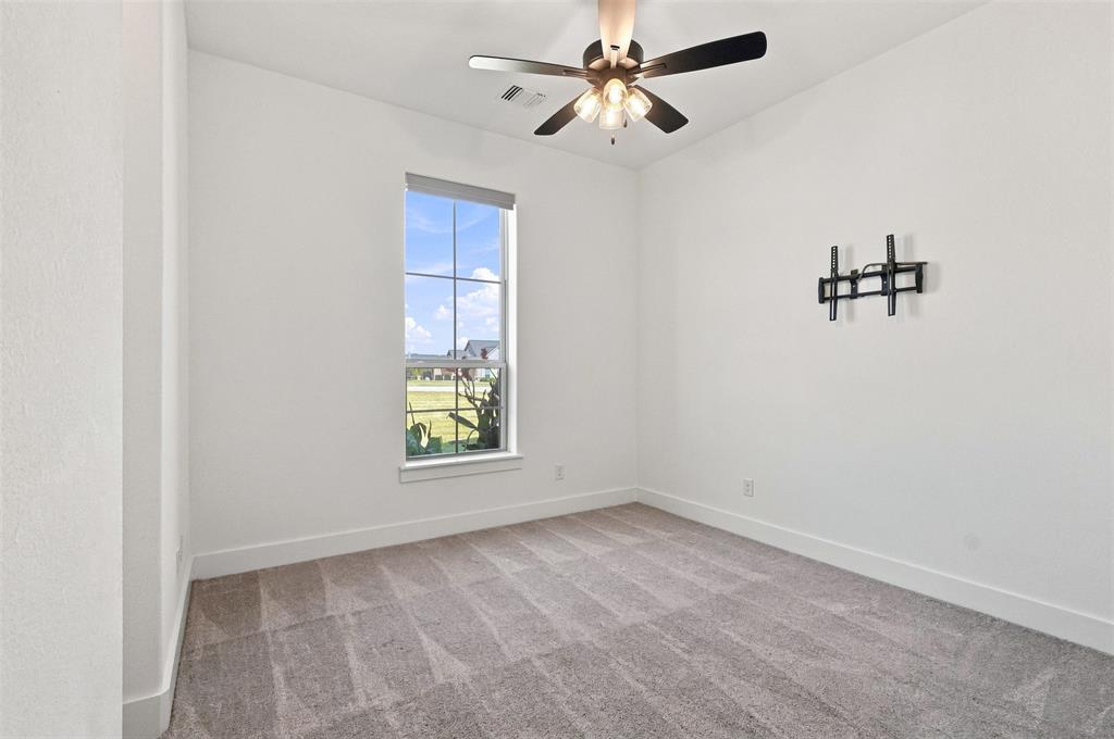 300 Spanish Oak Court Property Photo 27