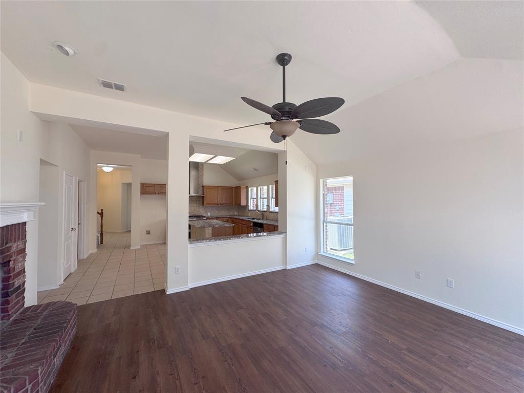 6734 Richmond Drive Property Photo 5