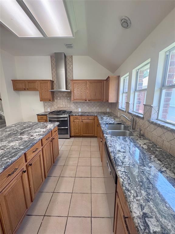 6734 Richmond Drive Property Photo 7