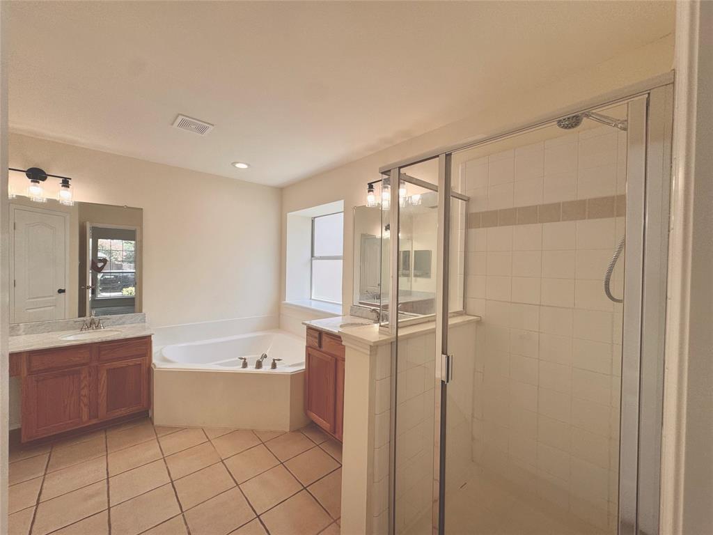 6734 Richmond Drive Property Photo 11