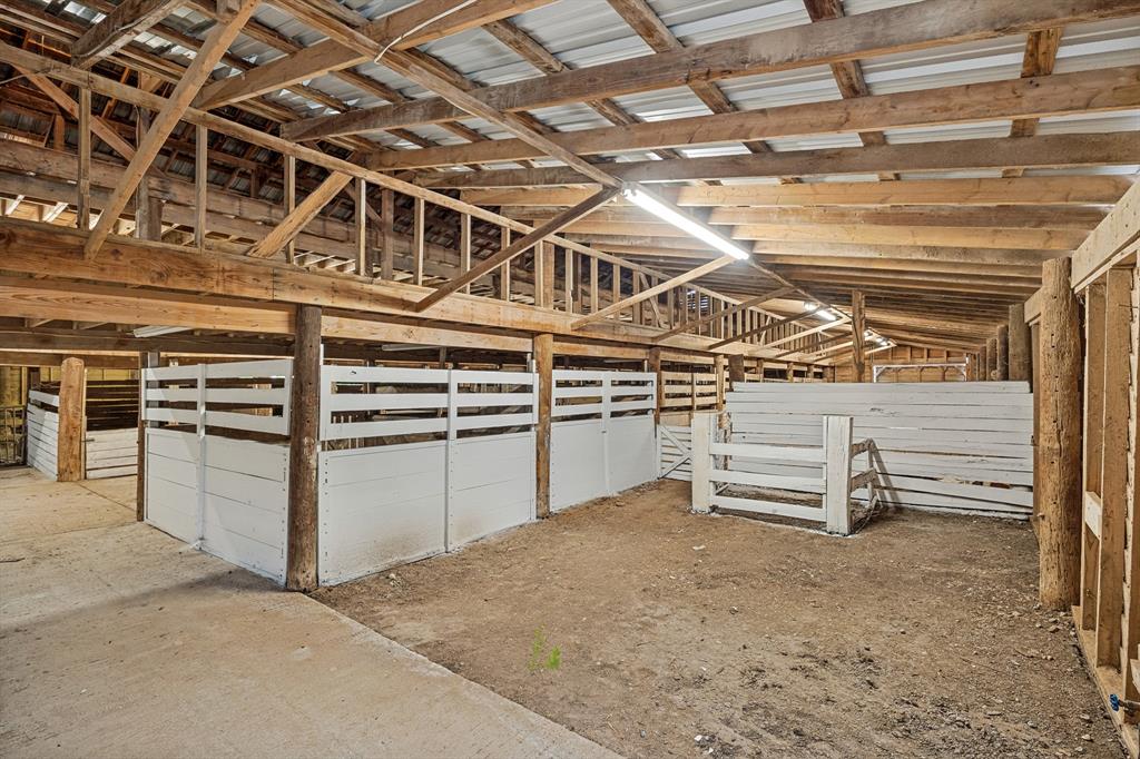 4104 Vz County Rd 3501 Property Photo 35