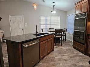 2611 Zachary Drive Property Photo 7