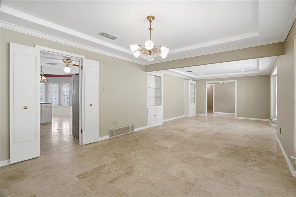 4201 Winding Way Property Photo 11