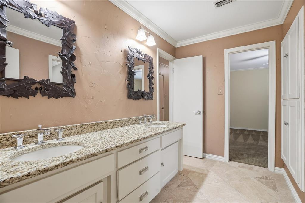 4201 Winding Way Property Photo 23