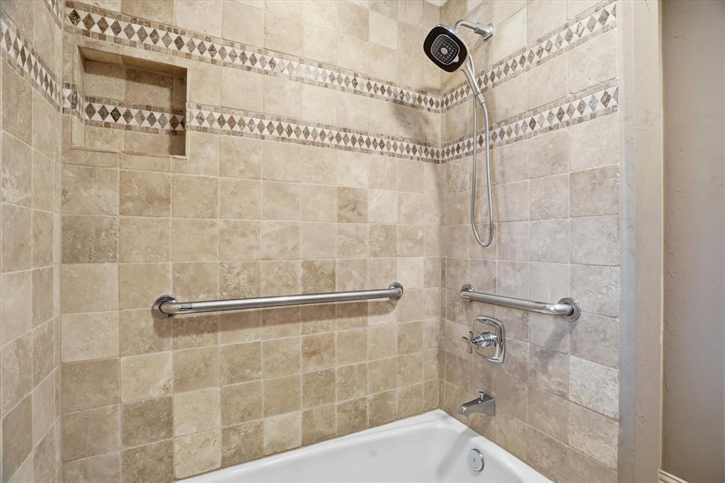4201 Winding Way Property Photo 24