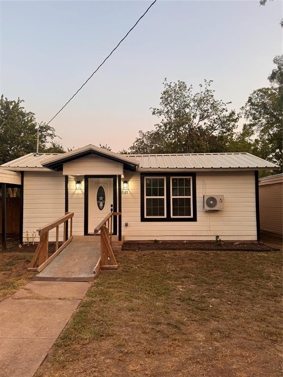 1165 S 15th Street Property Photo 1