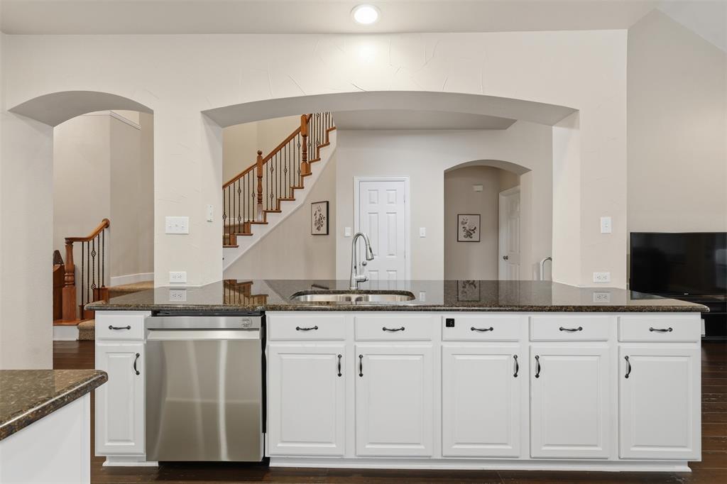6974 Shoreview Drive Property Photo 11