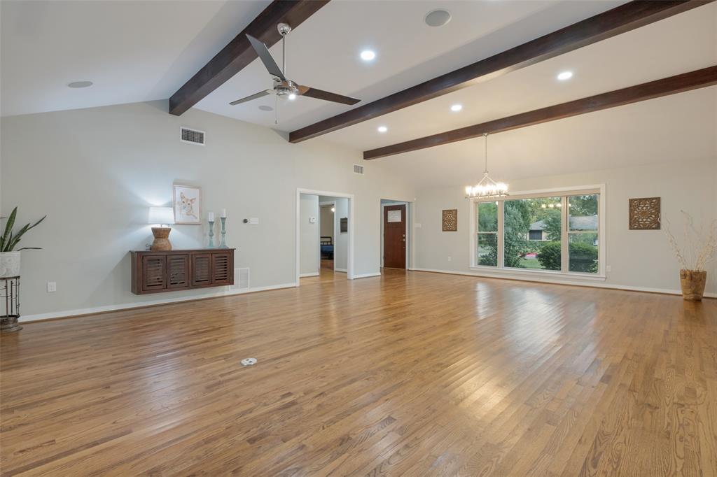 11055 Milhof Drive Property Photo 14