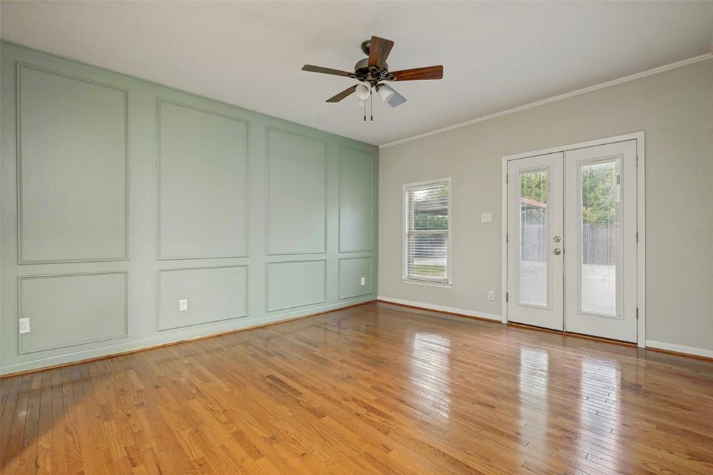 11055 Milhof Drive Property Photo 16