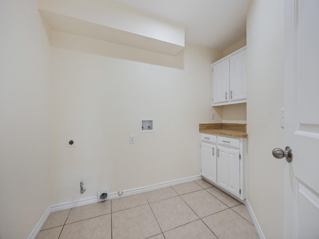 3405 Ashington Lane Property Photo 34