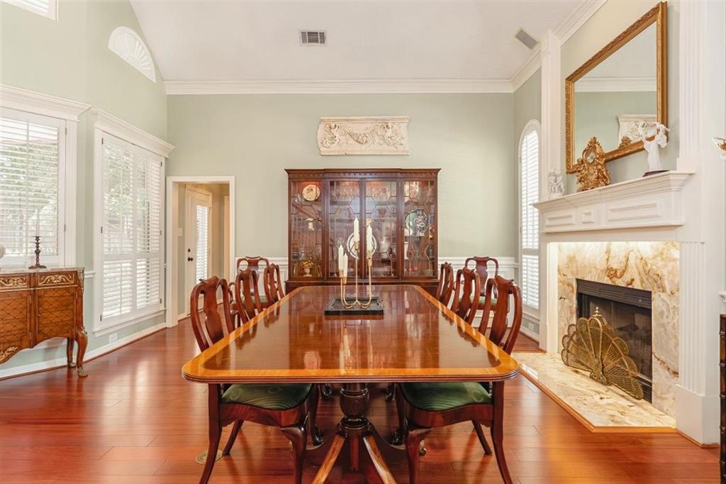 301 W Mill Valley Drive Property Photo 4